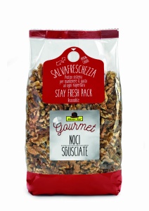 Orzechy włoskie łuskane 900g Mister Nut 